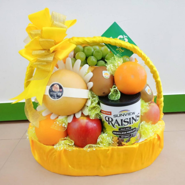 Quà tặng khai trương công ty: Giỏ quà