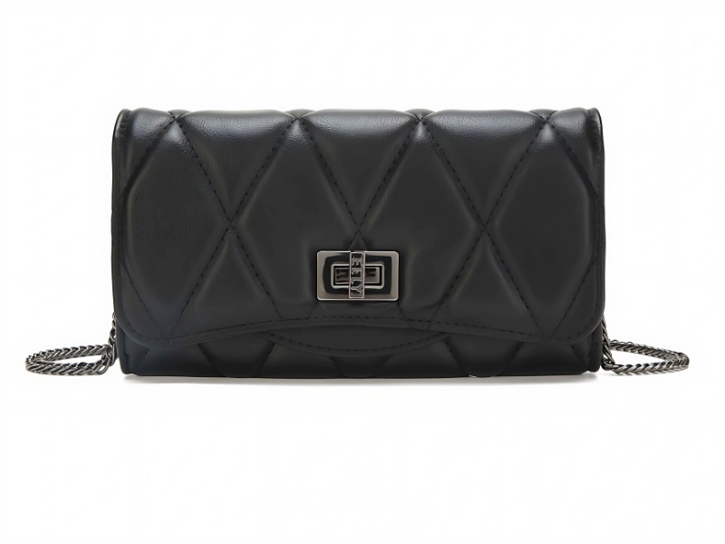 chon-qua-tang-vo-8-3-clutch-bag