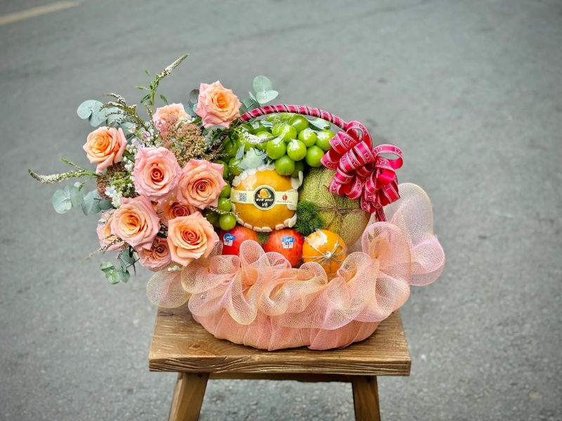 gio-hoa-qua-mung-khai-truong-spa