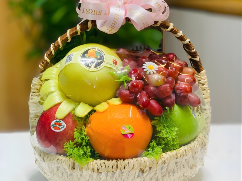 gio-qua-tet-300-trai-cay