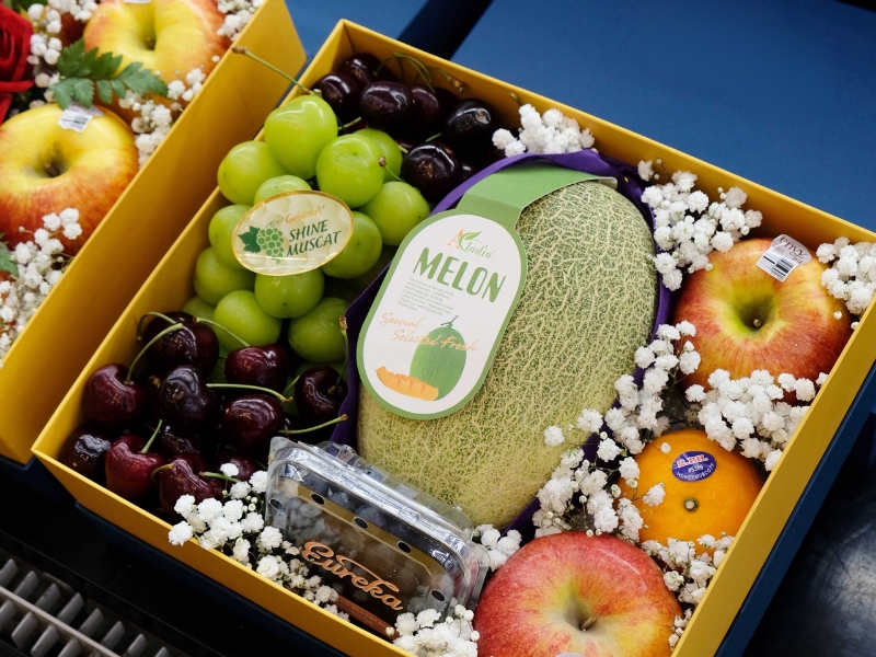 hop-qua-trai-cay-8-3-cao-cap