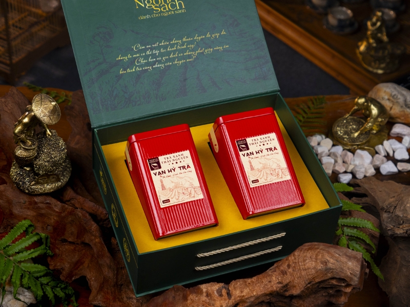 hop-tra-tet-thuong-hang