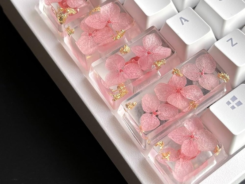 lam-qua-tang-nguoi-yeu-keycap-mau-hong