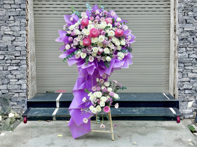 lang-hoa-tuoi-mung-khai-truong-phat-tai