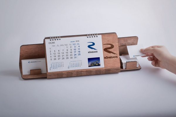lịch bàn đế gỗ 11