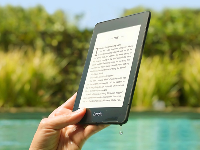 mon-qua-tang-nguoi-yeu-8-3-may-doc-sach-kindle