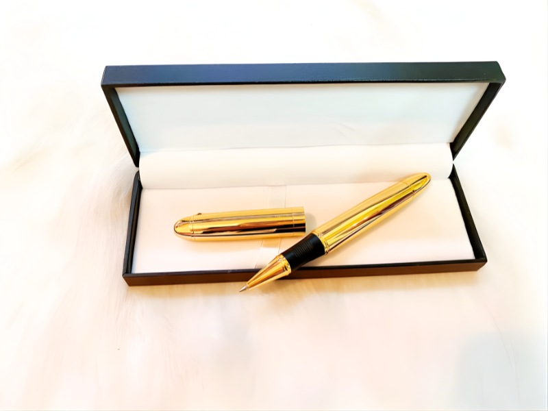 mua-qua-tang-sep-but-ky-ma-vang-24k