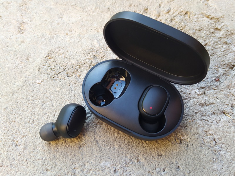 nhung-mon-qua-sinh-nhat-y-nghia-tai-nghe-bluetooth