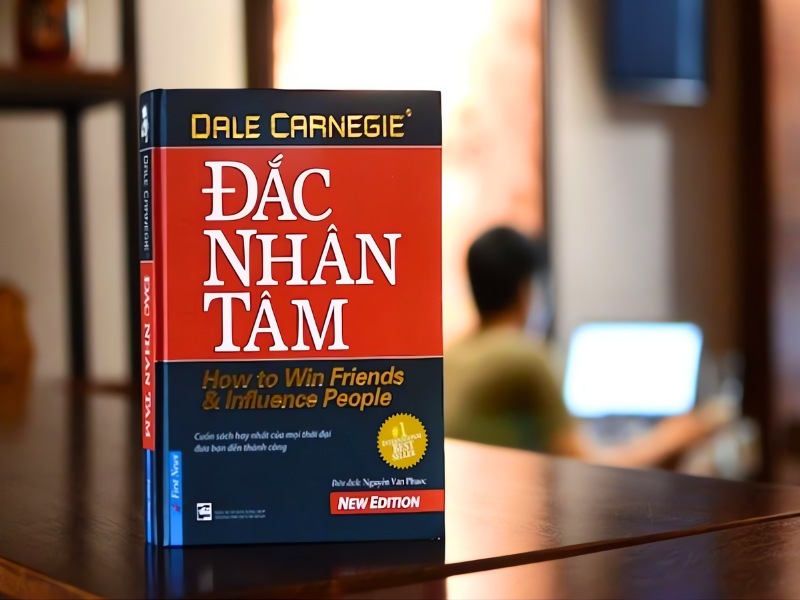 nhung-mon-qua-tang-sinh-nhat-sach-hay