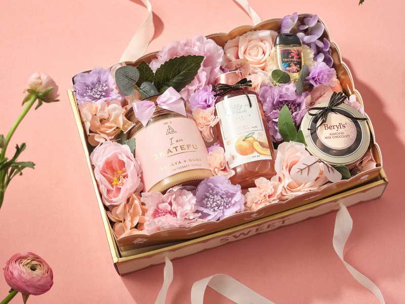 qua-8-3-cho-khach-hang-nen-thom