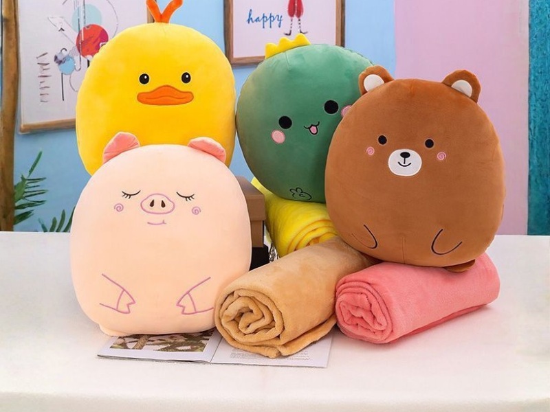 qua-8-3-cho-nhan-vien-nu-bo-mem-goi