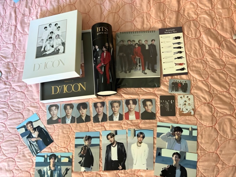 qua-giang-sinh-y-nghia-cho-ban-be-do-vat-in-hinh-idol