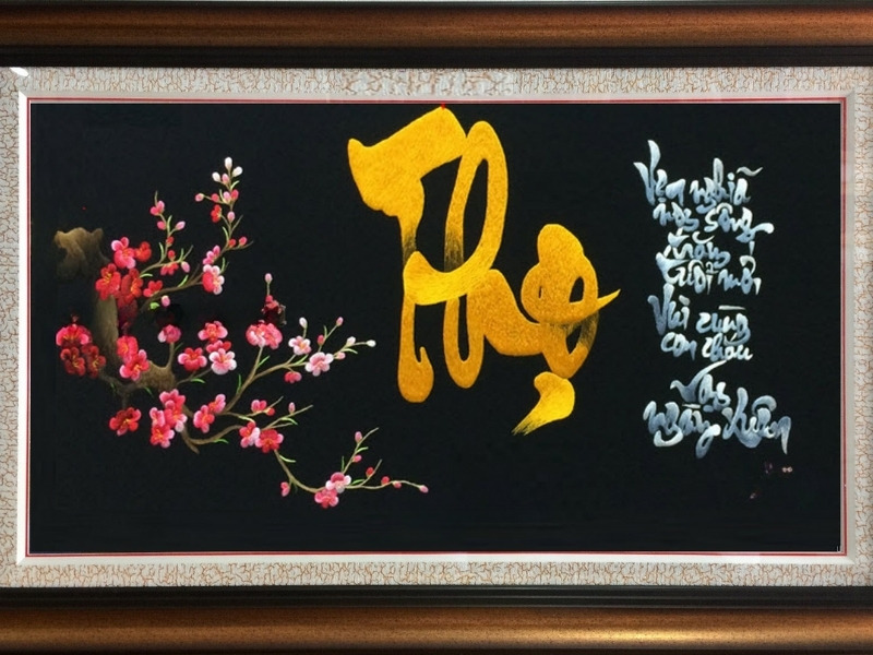 qua-mung-tho-cu-ba-90-tuoi-tranh-theu-chu-tho