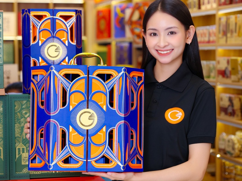 qua-noel-cho-gia-dinh-the-mystery