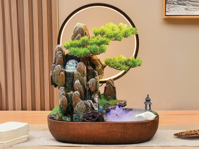 qua-tan-gia-thac-nuoc-mini
