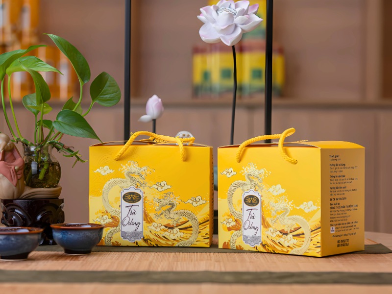 qua-tang-8-3-cho-sep-tra-oolong-cao-cap