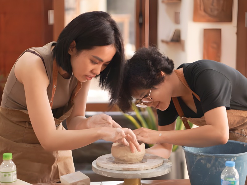 qua-tang-cho-giao-vien-ve-huu-khoa-hoc-so-thich-moi