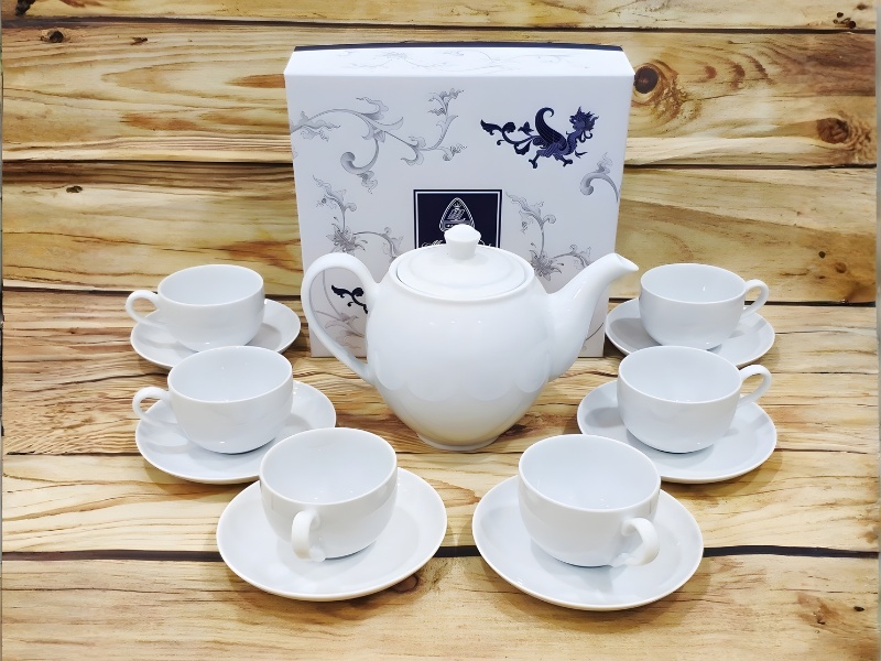 qua-tang-cho-khach-hang-bo-am-chen-minh-long