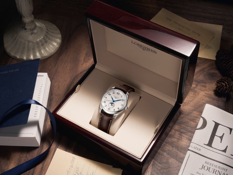 qua-tang-cho-khach-hang-dong-ho