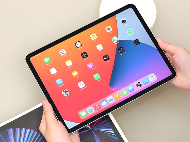 qua-tang-cho-khach-hang-may-tinh-bang