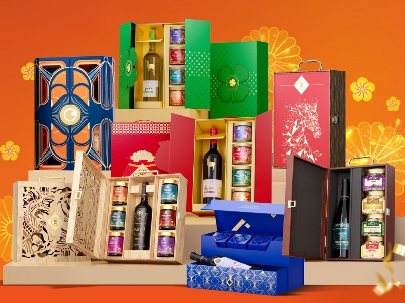 qua-tang-cho-khach-hang-ruou-vang