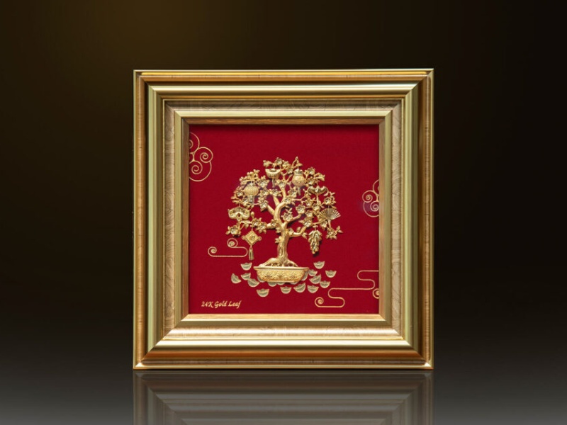 qua-tang-cho-khach-hang-tranh-phong-thuy-dat-vang