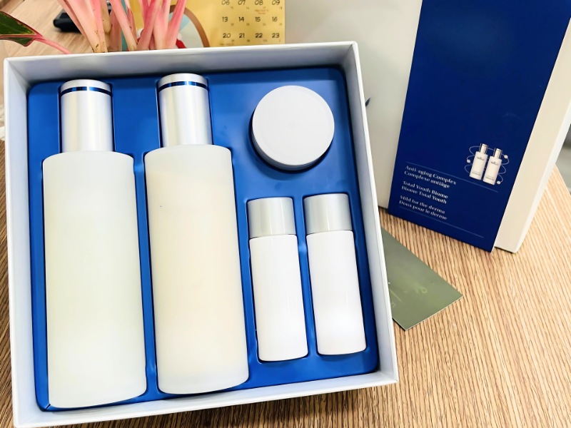 qua-tang-cho-ngay-cua-me-set-skincare