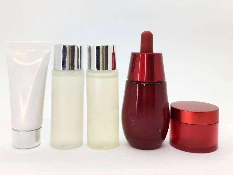 qua-tang-cho-vo-8-3-set-my-pham