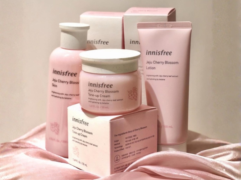 qua-tang-co-giao-mam-non-my-pham