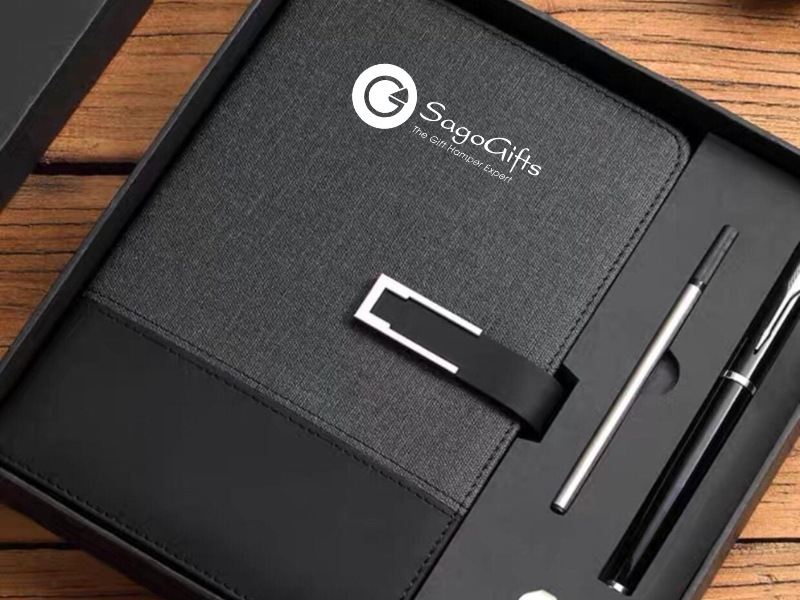 qua-tang-co-giao-ngay-tet-so-tay-cao-cap