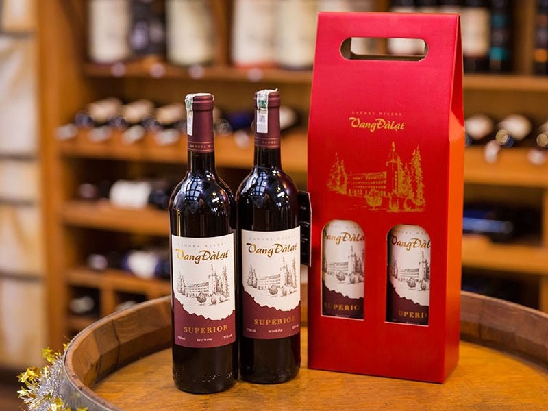 qua-tang-doi-tac-nuoc-ngoai-vang-da-lat