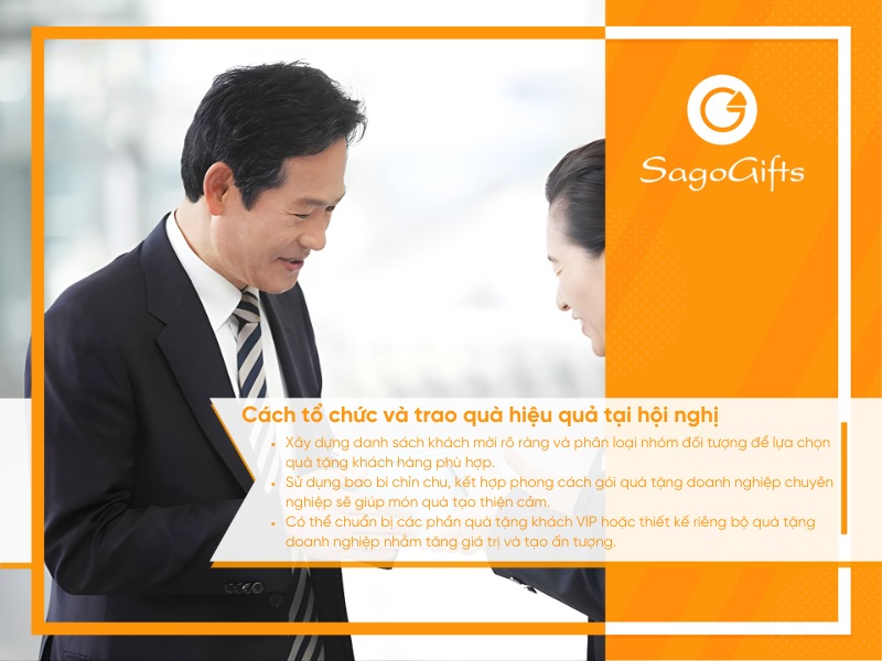 qua-tang-hoi-nghi-khach-hang-cach-to-chuc-va-trao-qua
