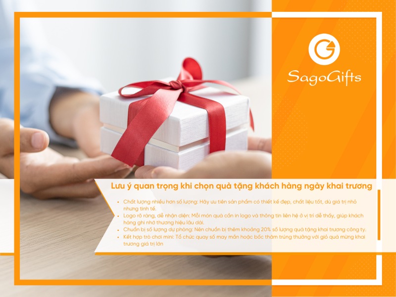 qua-tang-khach-hang-ngay-khai-truong-luu-y