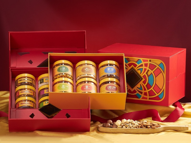 qua-tang-khach-nuoc-ngoai-hat-dieu-hat-sen