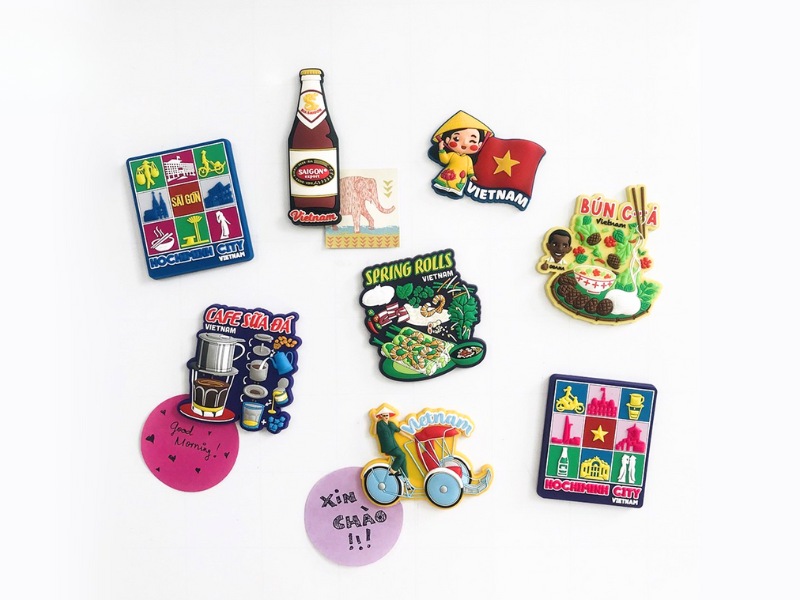 qua-tang-khai-truong-quan-an-nam-cham