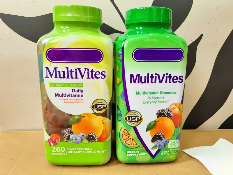 qua-tang-ky-niem-ngay-cuoi-cua-bo-me-vitamin-tong-hop