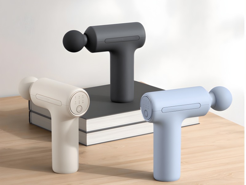 qua-tang-ngay-8-3-may-massage-cam-tay