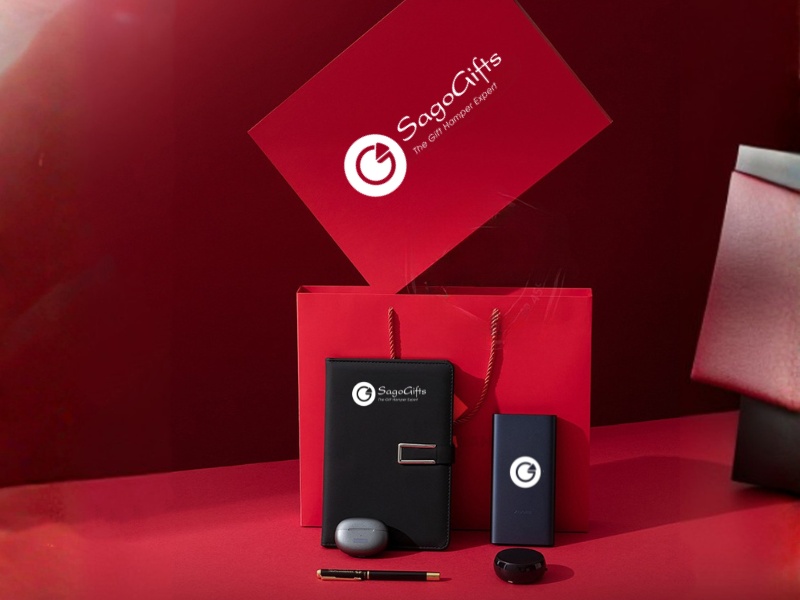 qua-tang-nhan-vien-lau-nam-van-phong-pham