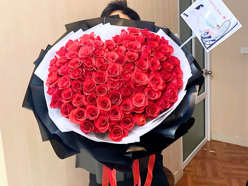 qua-tang-valentine-cho-nguoi-yeu-99-hoa-hong