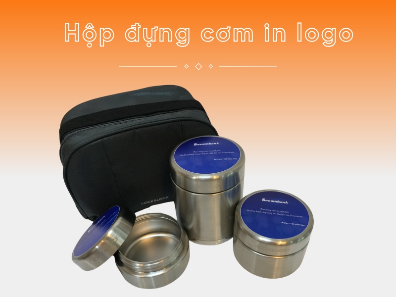 qua-tang-van-phong-hop-dung-com
