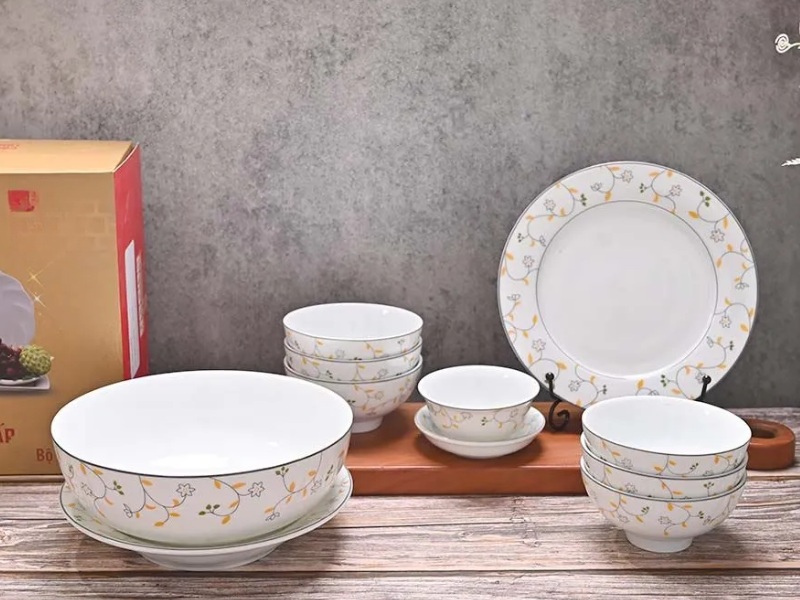 qua-tet-bieu-bo-me-chong-chen-dia-minh-long