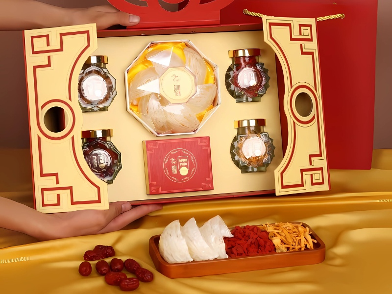 qua-tet-doc-dao-yen-sao-thuong-pham