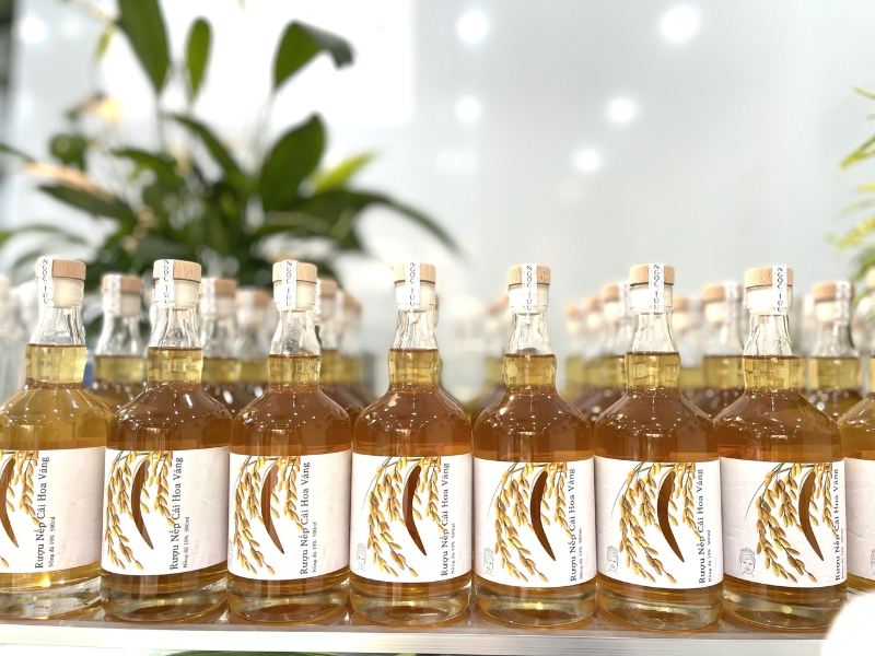 ruou-nep-cai-hoa-vang