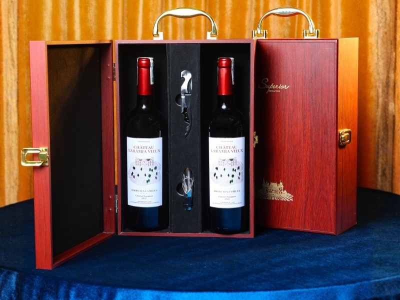 set-ruou-vang-qua-tet-nhap-khau