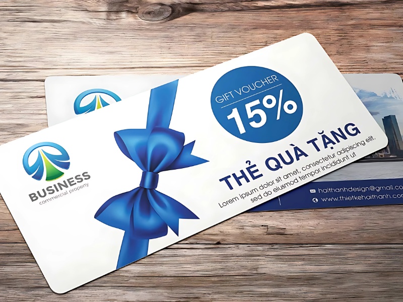 tang-qua-8-3-cho-me-voucher