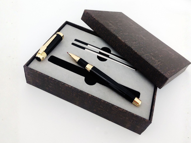 tang-qua-cam-on-sep-but-ky