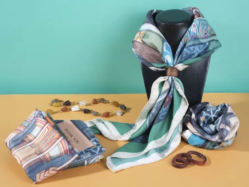 tang-qua-cho-sep-nuoc-ngoai-khan-lua