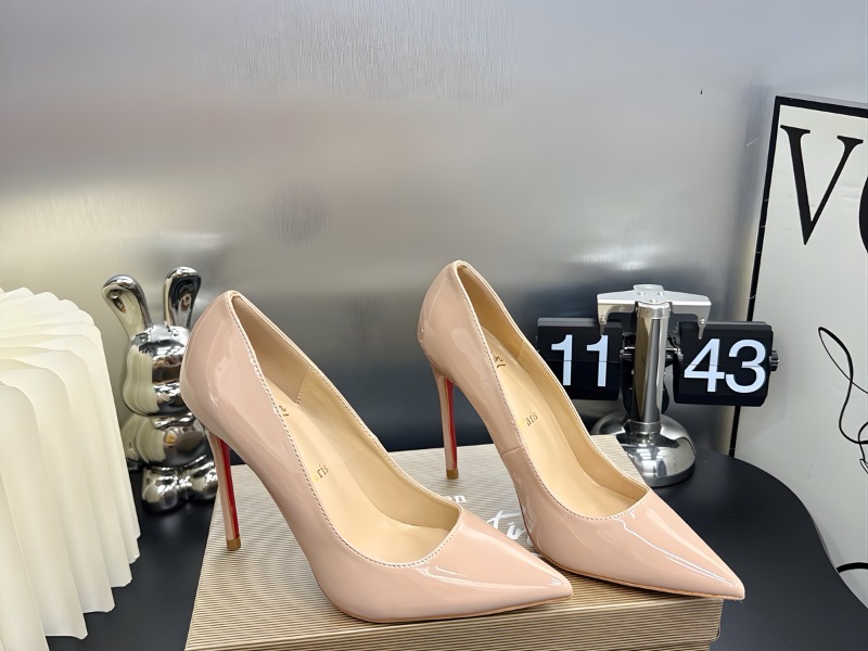 tang-qua-cho-vo-ngay-8-thang-3-giay-hang-hieu