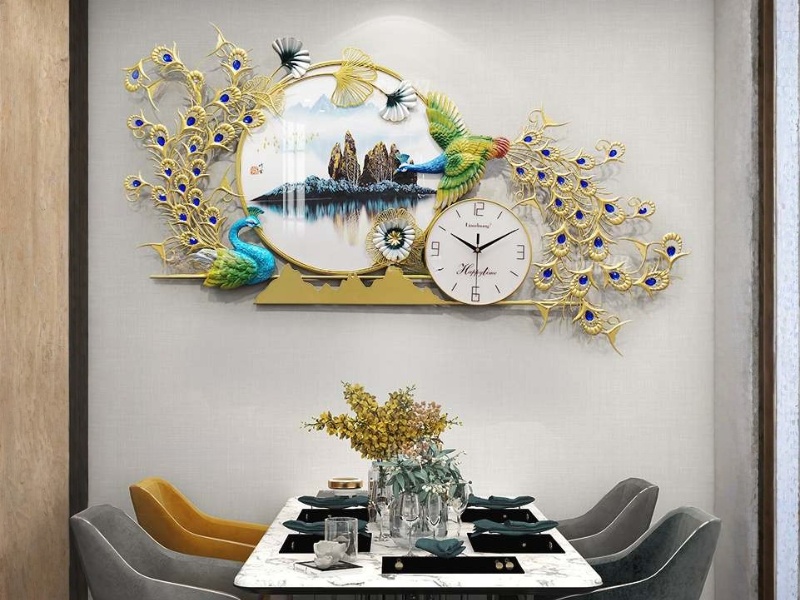 tang-qua-cuoi-cho-sep-dong-ho-treo-tuong