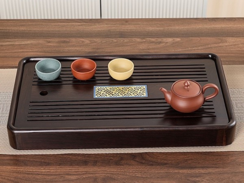 tang-qua-cuoi-cho-sep-khay-tra